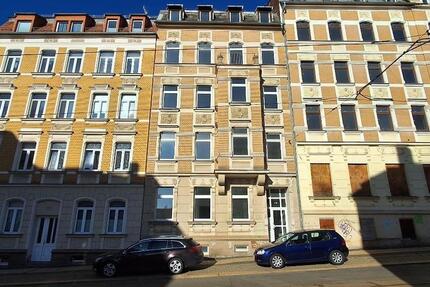 Wohnung Plauen Bahnhofsvorstadt - 2.5 Zimmer, 81 m&sup2;, 360&euro; | Angebot:25710536