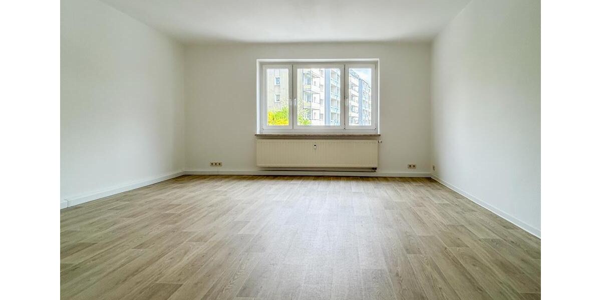Erdgeschoßwohnung Plauen - 3 Zimmer, 62 m&sup2;, 269&euro; | Angebot:24782800