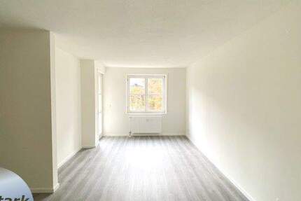 Wohnung Plauen Reusa - 2 Zimmer, 79.000&euro; | Angebot:25691998