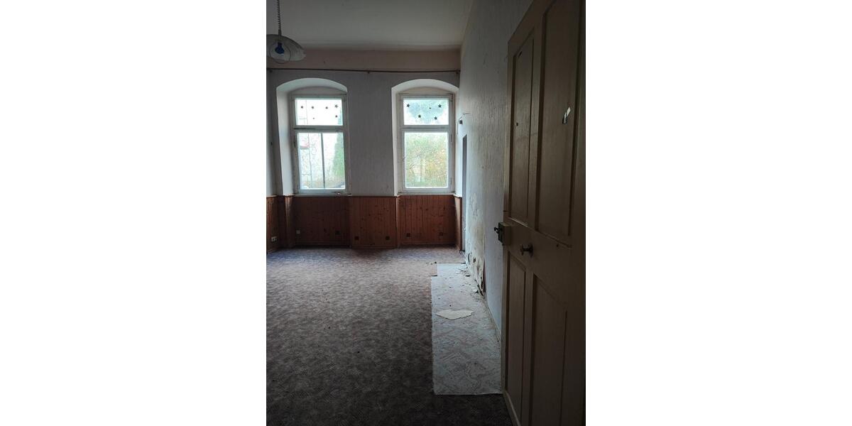Mehrfamilienhaus, Wohnhaus Tanna - 7 Zimmer, 180 m&sup2;, 62.500&euro; | Angebot:25543043