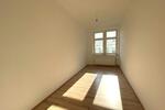 Etagenwohnung Plauen - 2 Zimmer, 63 m&sup2;, 375&euro; | Angebot:25055996