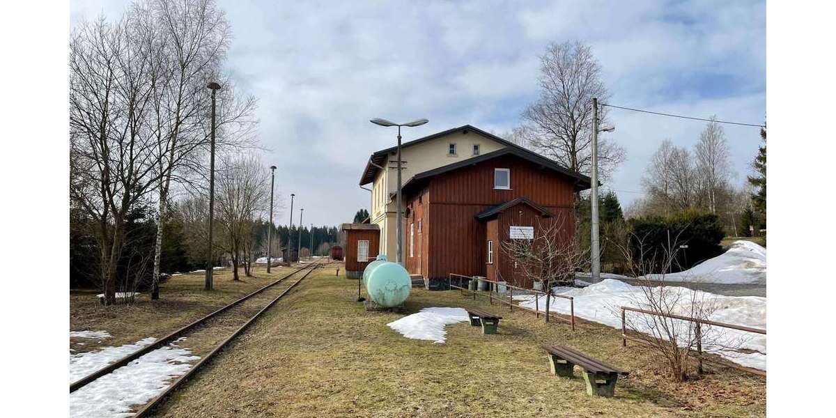 Mehrfamilienhaus, Wohnhaus Muldenhammer Hammerbrücke - 9 Zimmer, 145 m&sup2;, 149.000&euro; | Angebot:25686105