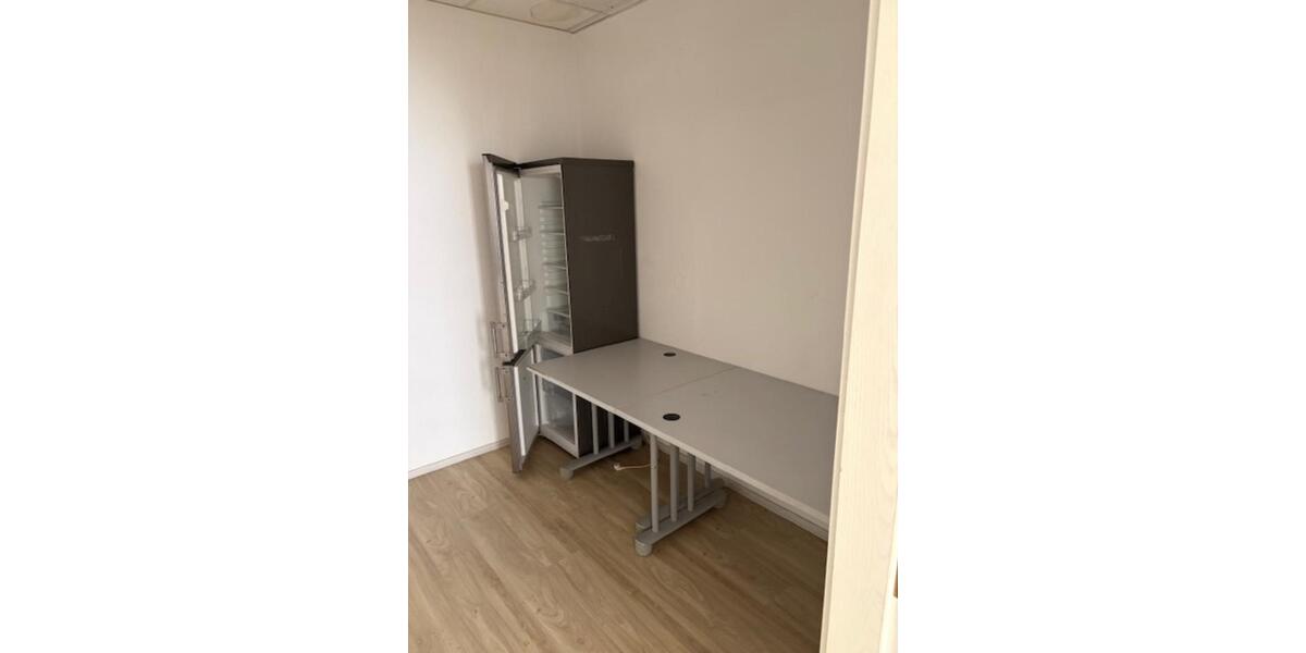 Maisonettenwohnung Plauen Bahnhofsvorstadt - 3 Zimmer, 152 m&sup2;, 800&euro; | Angebot:25219410