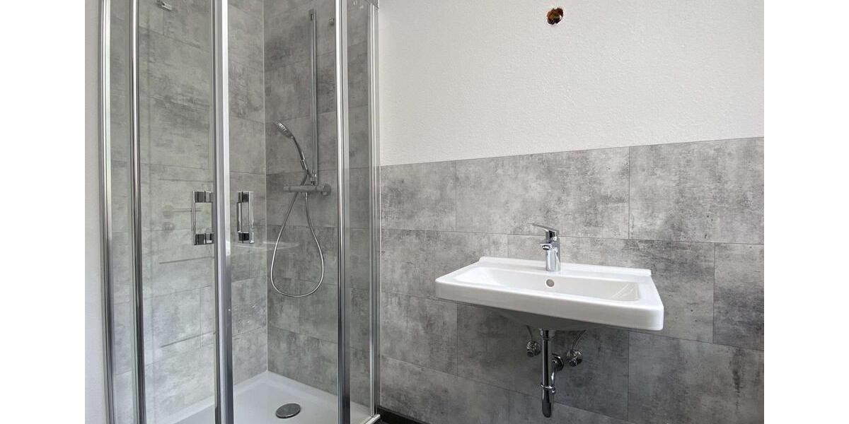 Erdgeschoßwohnung Auerbach/Vogtland Vogtland - 1 Zimmer, 27 m&sup2;, 182&euro; | Angebot:23765787