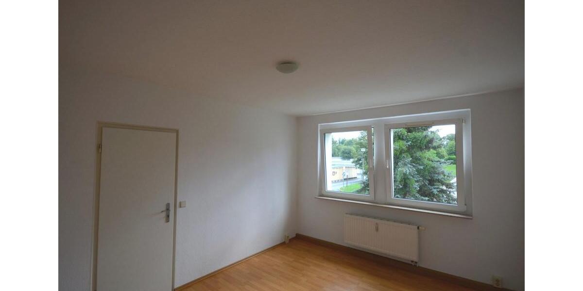 Etagenwohnung Reichenbach im Vogtland - 2 Zimmer, 47 m&sup2;, 43.500&euro; | Angebot:27264895