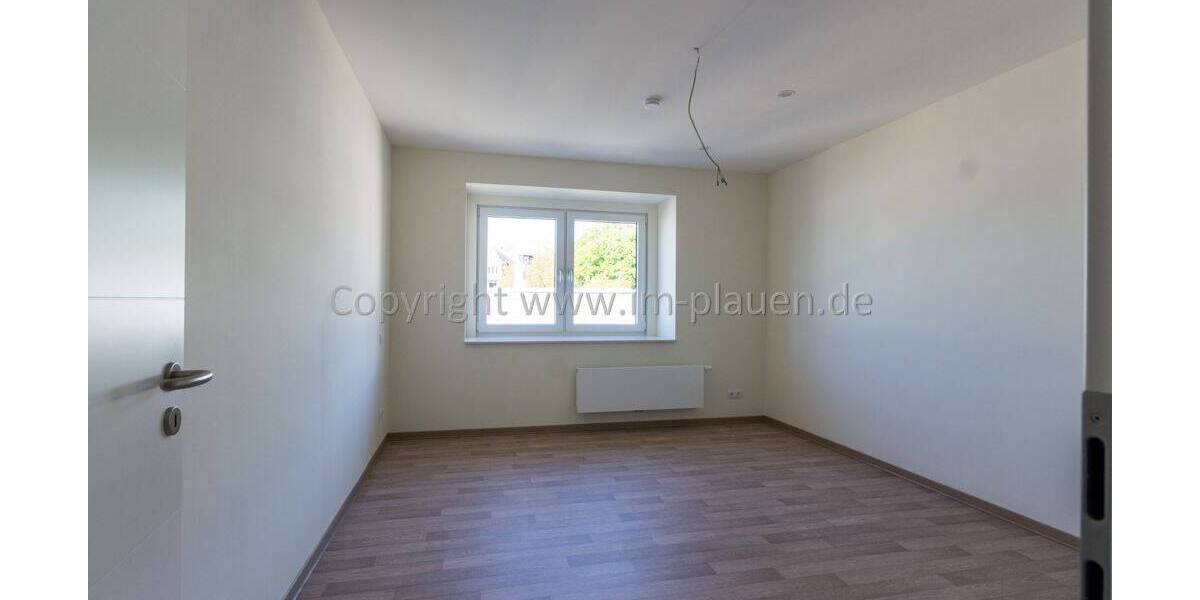 Etagenwohnung Plauen Stadtmitte - 2 Zimmer, 63 m&sup2;, 410&euro; | Angebot:25694434
