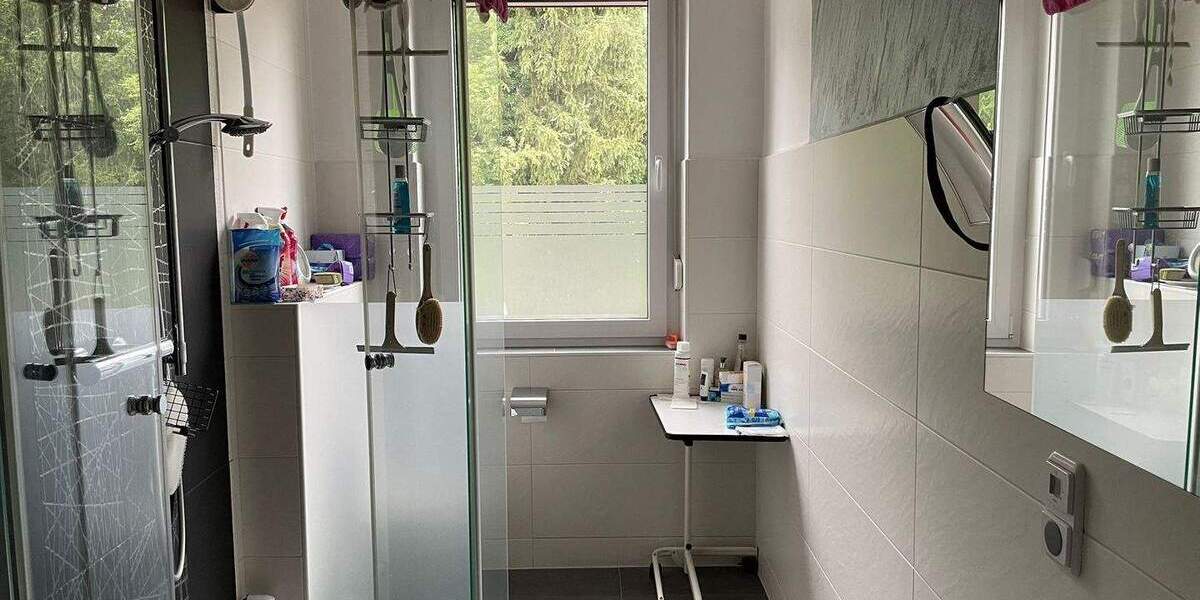 Mehrfamilienhaus, Wohnhaus Hof Innenstadt - 1 Zimmer, 298 m&sup2;, 450.000&euro; | Angebot:25775911