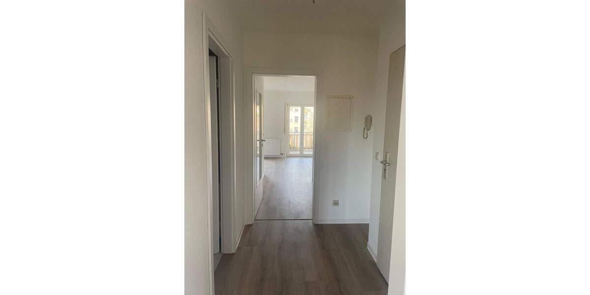 Etagenwohnung Plauen Preißelpöhl - 2 Zimmer, 78 m&sup2;, 429&euro; | Angebot:25662572
