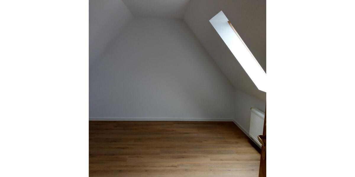 Maisonettenwohnung Reichenbach im Vogtland - 3 Zimmer, 72 m&sup2;, 360&euro; | Angebot:24813987