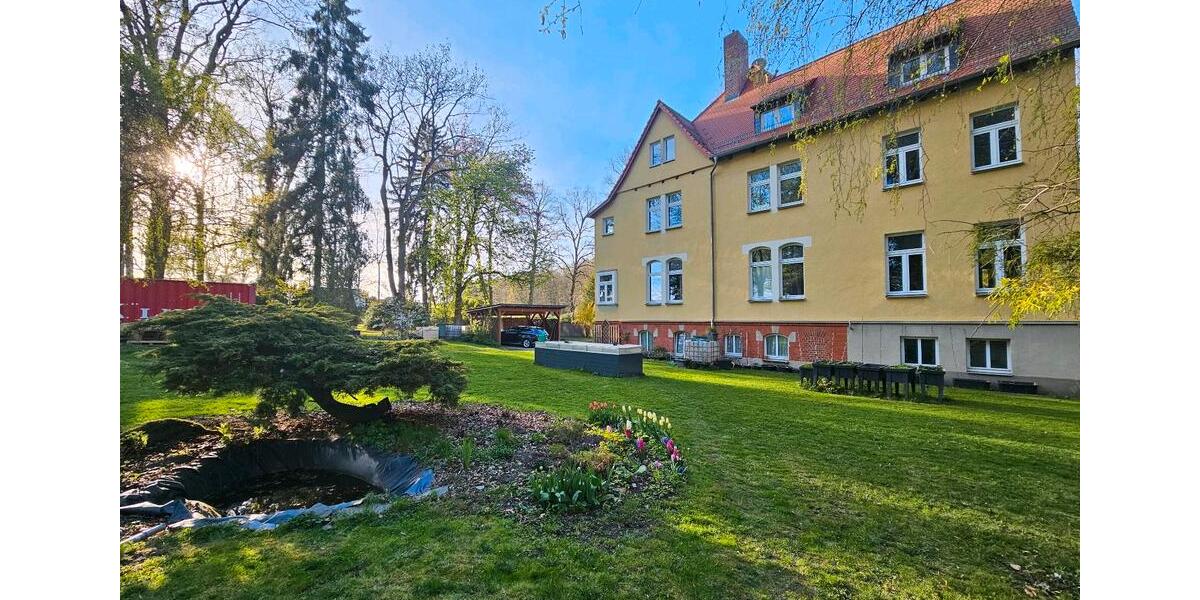 Villa Pausa-Mühltroff Mühltroff - 9 Zimmer, 320 m&sup2;, 2.500&euro; | Angebot:26365581