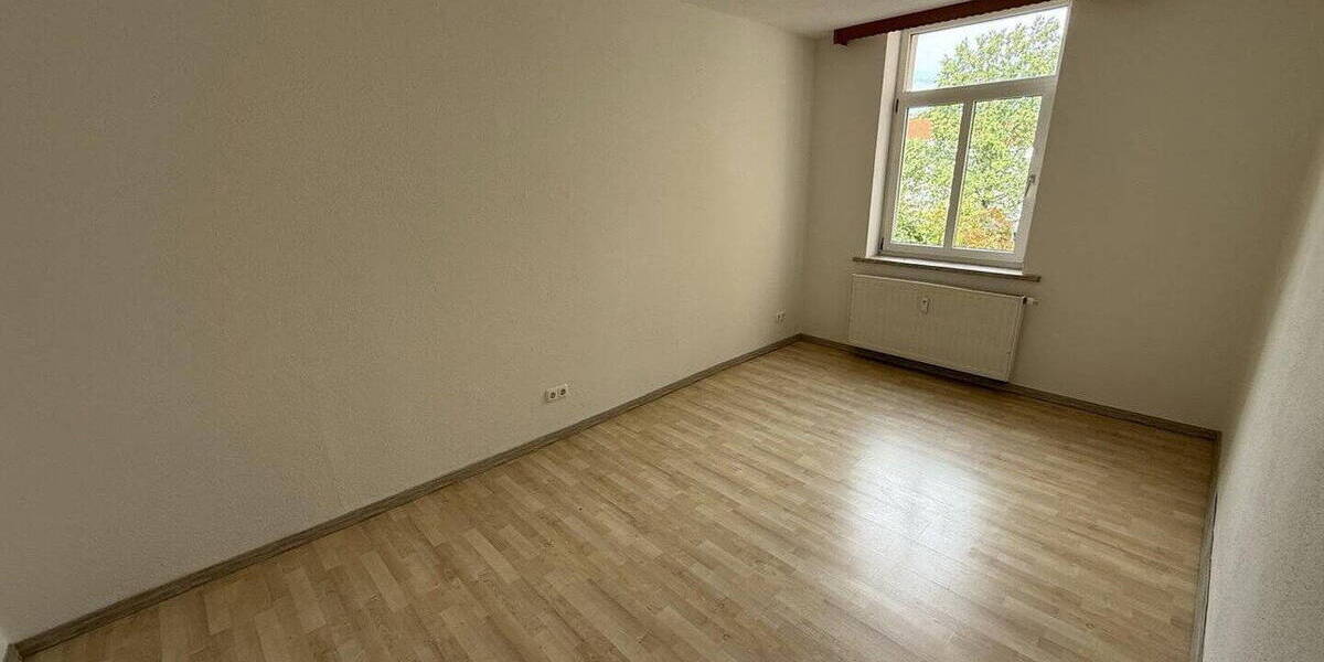 Etagenwohnung Plauen Haselbrunn - 3 Zimmer, 65 m&sup2;, 312&euro; | Angebot:26023400