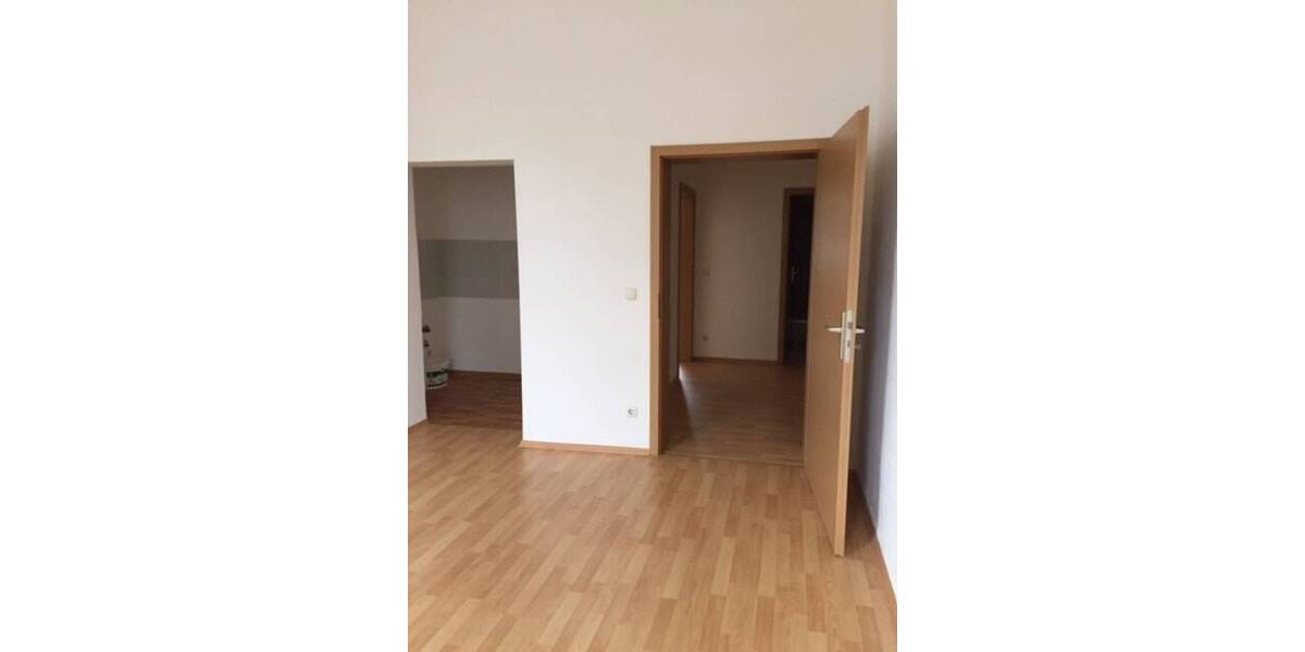 Etagenwohnung Plauen Preißelpöhl - 2 Zimmer, 47 m&sup2;, 33.000&euro; | Angebot:26487817
