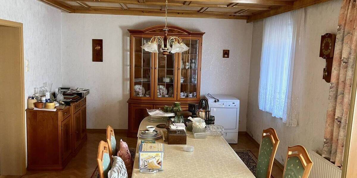 Einfamilienhaus Ellefeld - 1 Zimmer, 113 m&sup2;, 65.000&euro; | Angebot:26205454