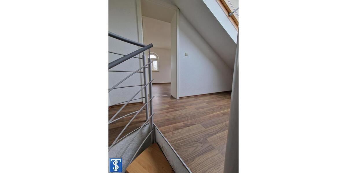 Etagenwohnung Plauen Bahnhofsvorstadt - 2 Zimmer, 80 m&sup2;, 320&euro; | Angebot:15417585