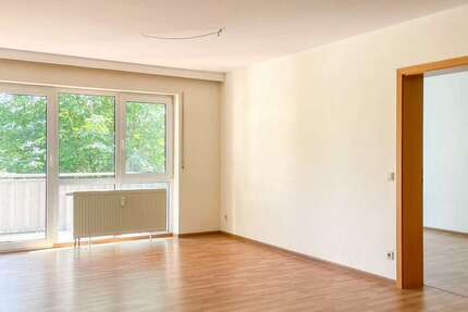 Wohnung Klingenthal - 2 Zimmer, 69 m&sup2;, 350&euro; | Angebot:26550529