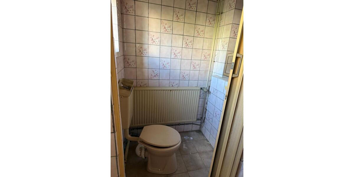 Einfamilienhaus Markneukirchen - 12 Zimmer, 150 m&sup2;, 75.000&euro; | Angebot:27042846