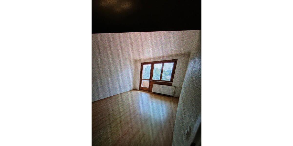 Etagenwohnung Oelsnitz (Vogtland) - 3 Zimmer, 59 m&sup2;, 85.000&euro; | Angebot:26738155