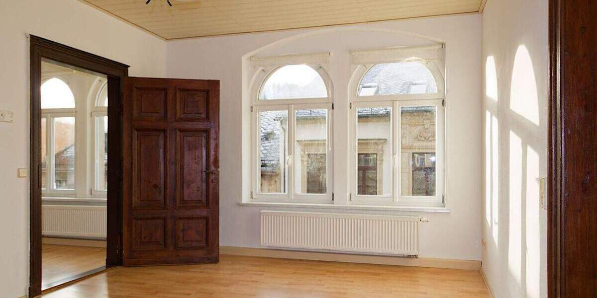 Etagenwohnung Greiz Irchwitz - 2 Zimmer, 72 m&sup2;, 432&euro; | Angebot:25729333