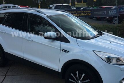 Ford Kuga 93.290 km 9.900 &euro; Neuensalz - Mechelgrün 08541