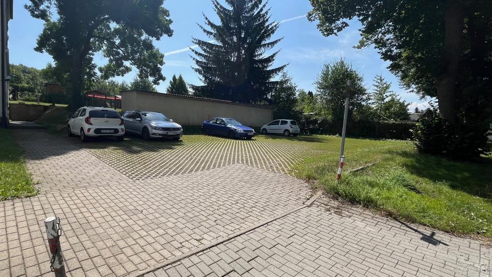 Etagenwohnung Lengenfeld - 2 Zimmer, 62 m&sup2;, 345&euro; | Angebot:17043485