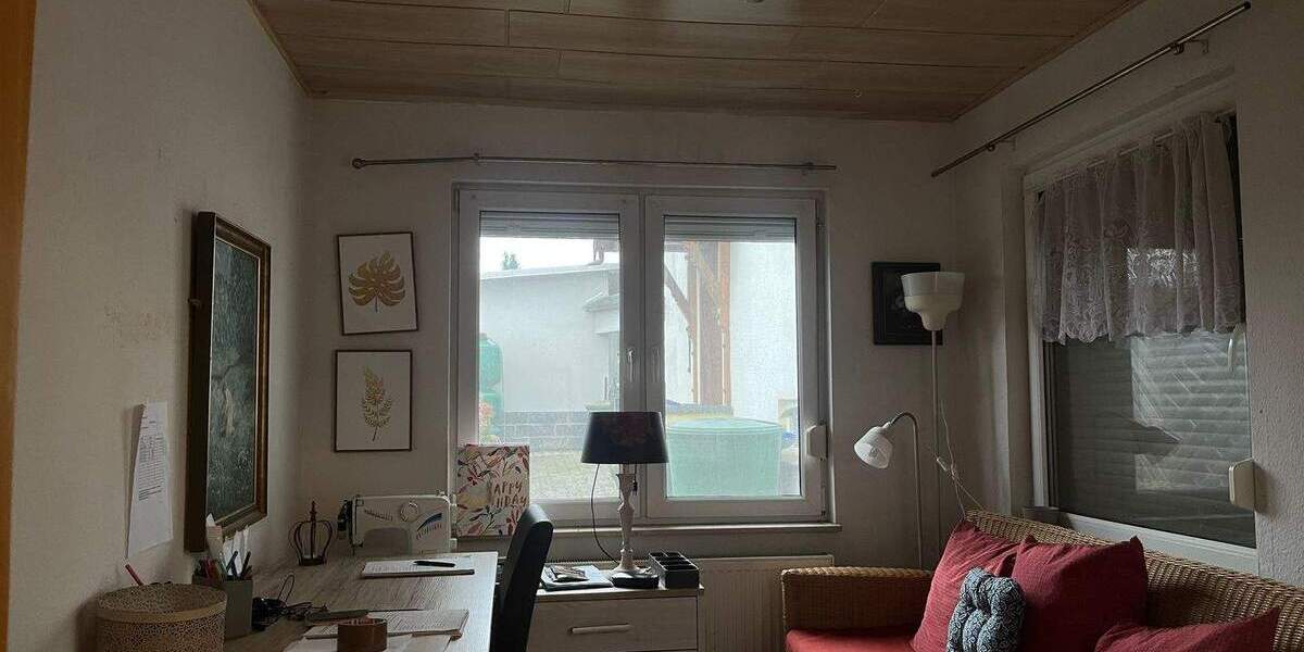 Reihenmittelhaus Reichenbach im Vogtland Reichenbach - 1 Zimmer, 220 m&sup2;, 170.000&euro; | Angebot:25695890