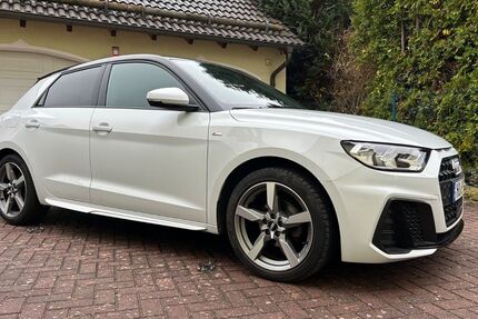 Audi A1 44.650 km 18.499 &euro; Hof 95032