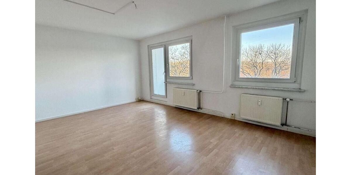 Etagenwohnung Plauen Alt Chrieschwitz - 3 Zimmer, 56 m&sup2;, 310&euro; | Angebot:24689811