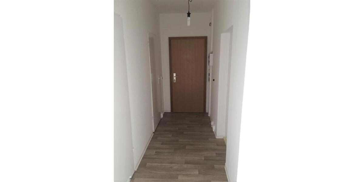 Etagenwohnung Neuensalz - 3 Zimmer, 62 m&sup2;, 434&euro; | Angebot:25644334