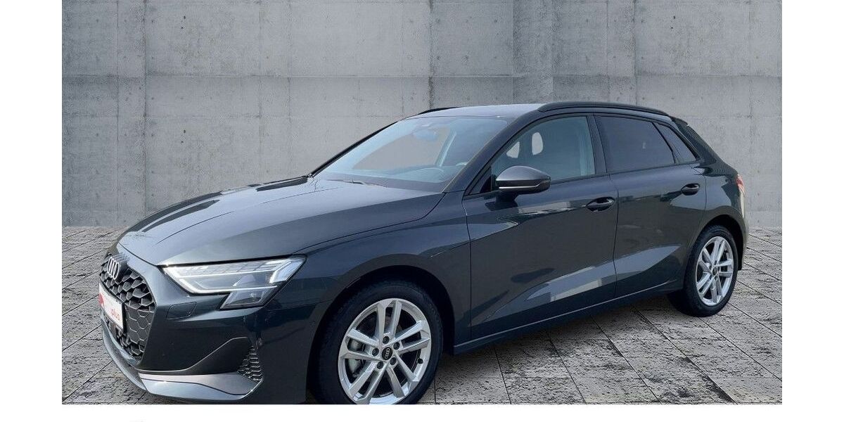 Audi A3 2.900 km 29.930 &euro; Hof 95030