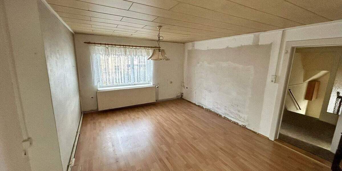 Einfamilienhaus Steinberg Rothenkirchen - 8 Zimmer, 120 m&sup2;, 75.000&euro; | Angebot:25799469