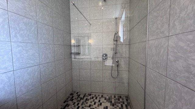 Mehrfamilienhaus, Wohnhaus Markneukirchen - 9 Zimmer, 300 m&sup2;, 245.000&euro; | Angebot:25662127