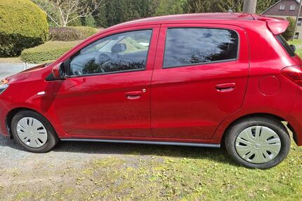Mitsubishi Space Star 33.000 km 9.800 &euro; Adorf 08626