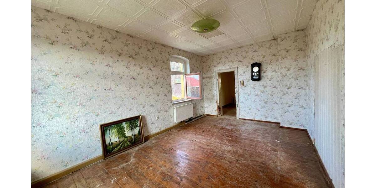 Einfamilienhaus Falkenstein Oberlauterbach - 8 Zimmer, 110 m&sup2;, 55.000&euro; | Angebot:25929611