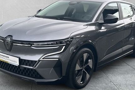 Renault Megane E-TECH 15.500 km 25.490 &euro; Hof 95030
