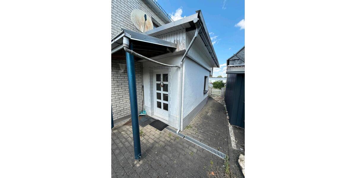 Einfamilienhaus Hof Neuhof - 5 Zimmer, 100 m&sup2;, 55.000&euro; | Angebot:27033554