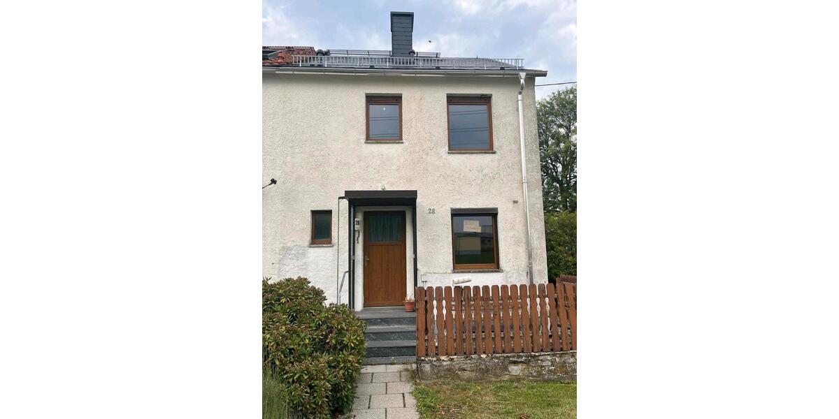 Reihenhaus Weischlitz - 7 Zimmer, 80 m&sup2;, 69.500&euro; | Angebot:26600960