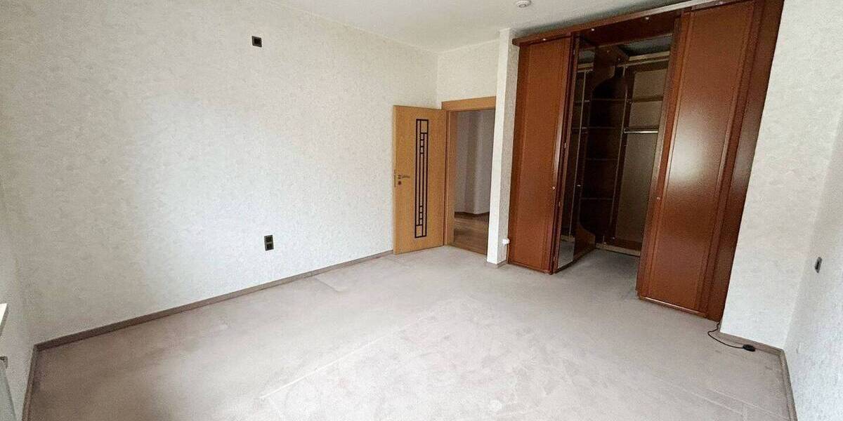 Mehrfamilienhaus, Wohnhaus Rehau - 1 Zimmer, 208 m&sup2;, 199.000&euro; | Angebot:26091942