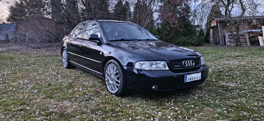 Audi A4 240.000 km 8.999 &euro; Leubnitz 08539