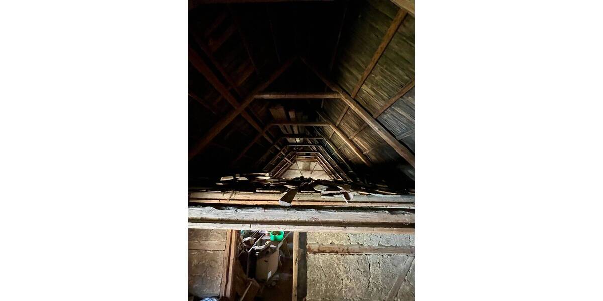 Einfamilienhaus Falkenstein Oberlauterbach - 8 Zimmer, 110 m&sup2;, 55.000&euro; | Angebot:25929611