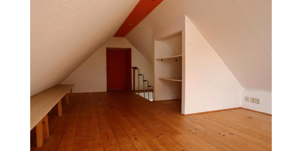 Einfamilienhaus Plauen Haselbrunn - 9 Zimmer, 180 m&sup2;, 379.000&euro; | Angebot:25648694