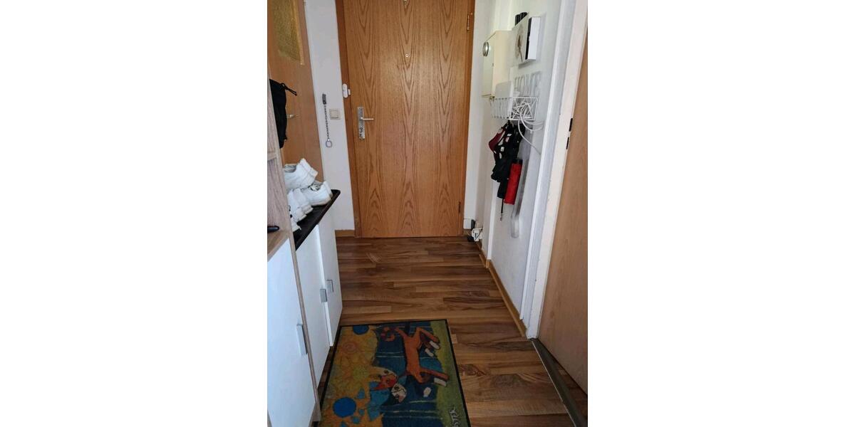 Erdgeschoßwohnung Lengenfeld - 3 Zimmer, 59 m&sup2;, 35.000&euro; | Angebot:26972788