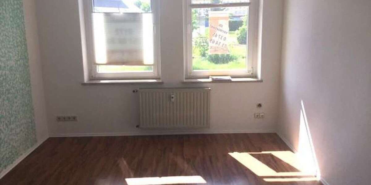 Etagenwohnung Neumark - 6 Zimmer, 133 m&sup2;, 699&euro; | Angebot:25401188