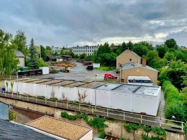 Reihenmittelhaus Netzschkau - 8 Zimmer, 176 m&sup2;, 70.000&euro; | Angebot:25741454