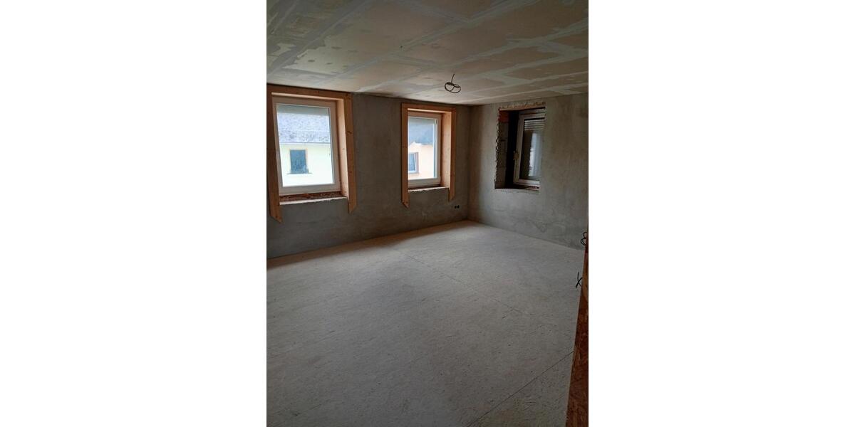 Reihenhaus Kirschkau - 7 Zimmer, 180 m&sup2;, 35.000&euro; | Angebot:27113706