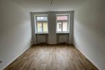 Etagenwohnung Auma-Weidatal Weidatal - 2 Zimmer, 69 m&sup2;, 413&euro; | Angebot:24534013