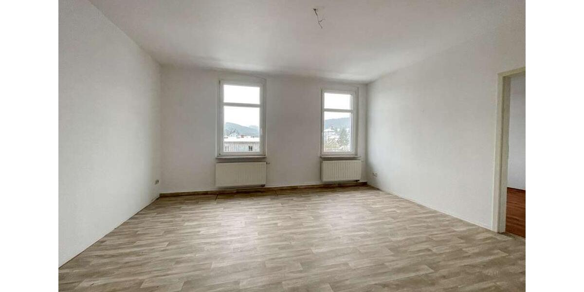 Etagenwohnung Klingenthal - 2 Zimmer, 75 m&sup2;, 350&euro; | Angebot:25178415