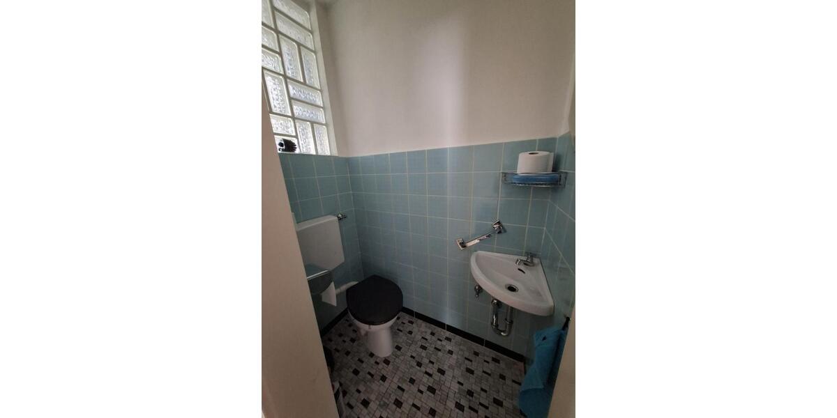 Erdgeschoßwohnung Rehau - 4 Zimmer, 127 m&sup2;, 175.000&euro; | Angebot:25963257