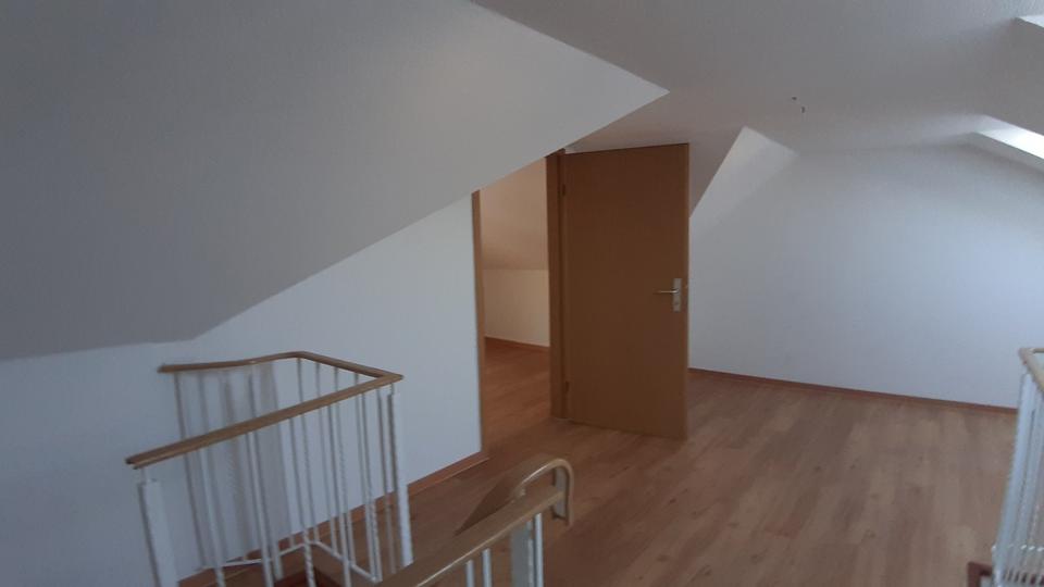 Maisonettenwohnung Elsterberg - 2 Zimmer, 58 m&sup2;, 350&euro; | Angebot:23227137