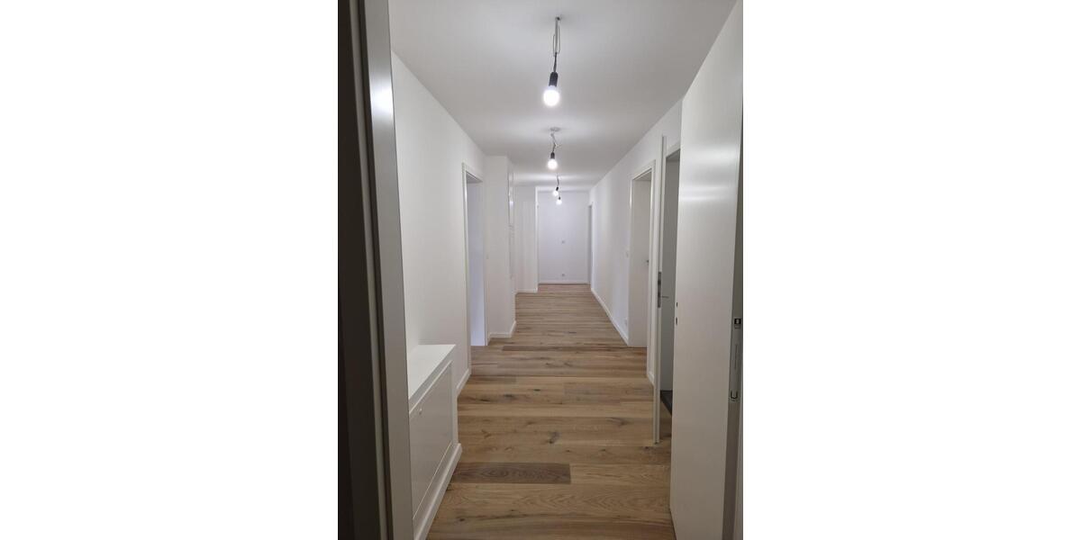 Ab 01.10. großzügig Wohnen in FalkensteinVogtl. - Erstbezug nach hochwertiger Sanierung - Erdgeschoßwohnung Falkenstein | Angebot:27085431