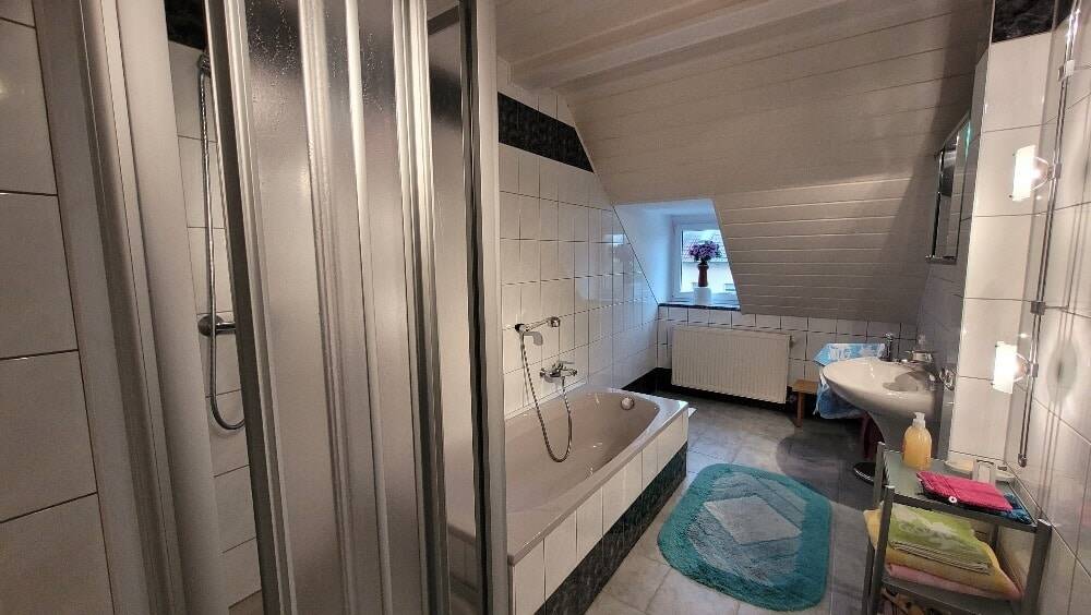 Einfamilienhaus Falkenstein - 5 Zimmer, 135 m&sup2;, 99.000&euro; | Angebot:26474667